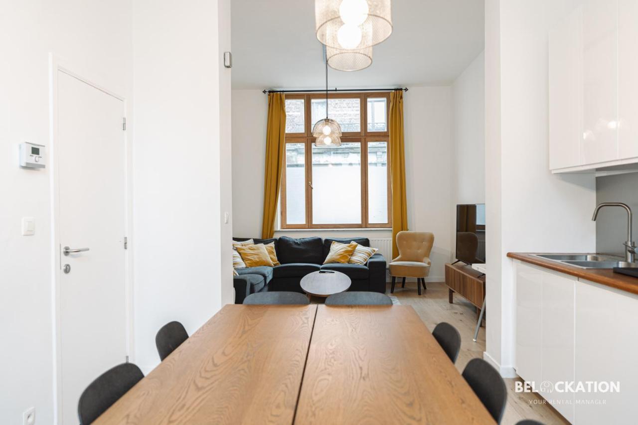 Maison Spacieuse De 6 Chambres Proche Gare Midi ブリュッセル エクステリア 写真